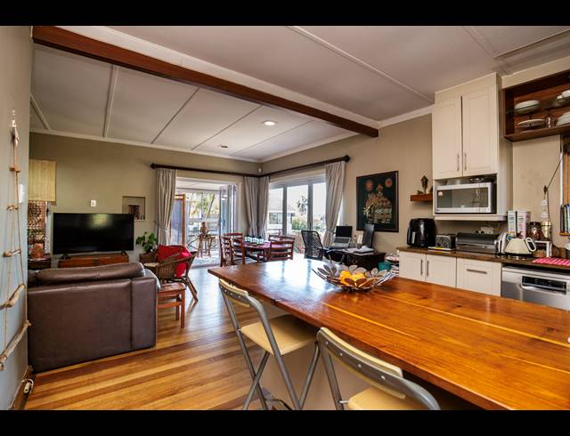 6 BEDROOM MAISONETTE FOR SALE IN WINDERMERE